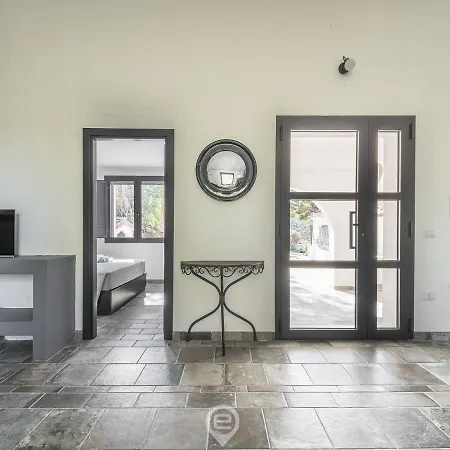 Nyaraló Spectacular Seaview Escape