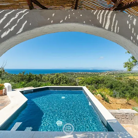Spectacular Seaview Escape