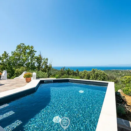 Spectacular Seaview Escape