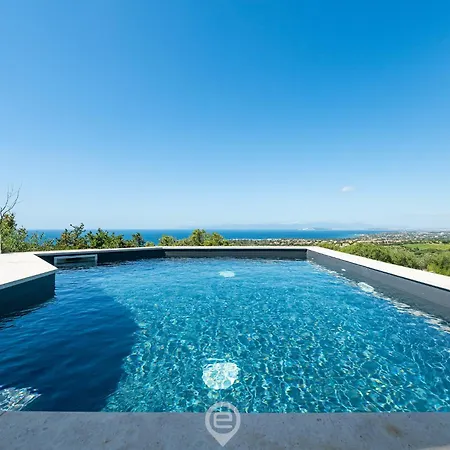 Nyaraló Spectacular Seaview Escape