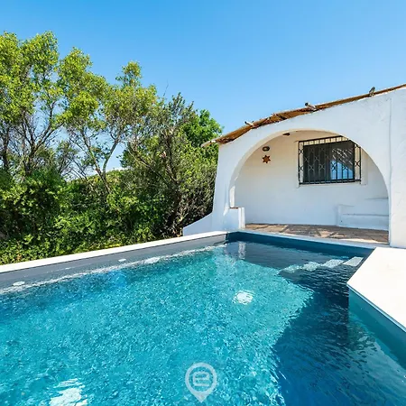 Nyaraló Spectacular Seaview Escape *